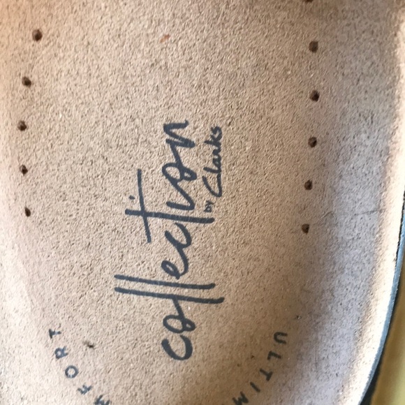 Clarks 8.5. Stored in box, EUC Yellow - Picture 3 of 5